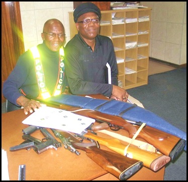 East London police recovered firearms Insp Zolile Mbambo, Colin Smith Sept 24 2009