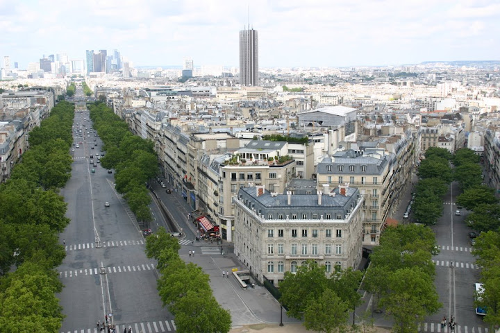 Avenues%20de%20la%20Grande%20Arm%C3%A9e%20et%20Carnot