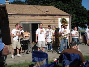 Sample photo from Crawfish Boil 2007 - Milwaukee, WI