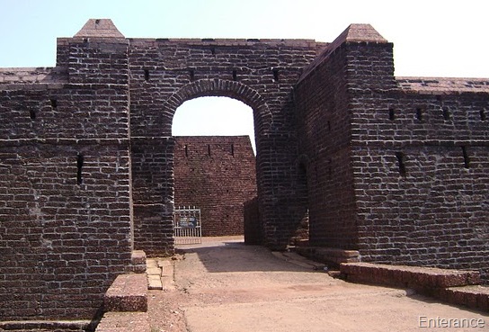 [Bekal fort Entrance[5].jpg]