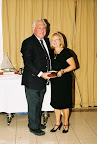 Frank Yantin and Carole Sinclair , award for their Odysee Trip to Israel