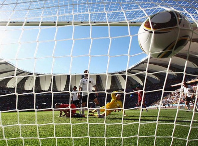 [Gol de Jovanovic para Bosnia[3].jpg]