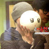 ＜20100428@Kiss The Radio Cr: www.2kyuhyun.com
photo by lAdy~2J@2kyuhyun.com / Design & Upload pic by lAdy~2J@2kyuhyun.com＞