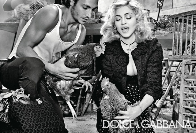 [20100713-madonna-dolce-gabbana-fall-winter-campaign-07[3].jpg]