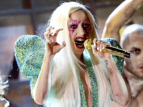 [alg_lady_gaga[4].jpg]