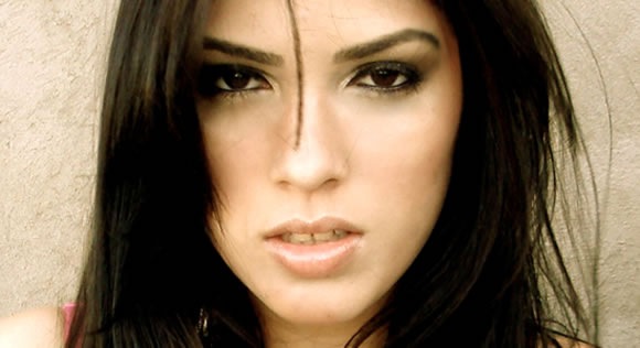[Natalia-Damini[2].jpg]