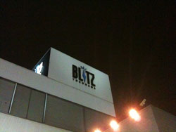 10-feet live