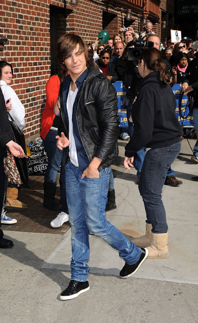 Zac Efron visits "Late Show with David Letterman" at the Ed Sullivan Theater on April 13, 2009 in New York City. Alec Baldwin, Zac Efron and Russell Crowe Visit "Late Show with David Letterman" - April 13, 2009 Ed Sullivan Theater New York, NY United States April 13, 2009 Photo by James Devaney/WireImage.com  To license this image (57178526), contact WireImage.com