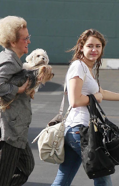 05-02-09 Studio City, CA Workaholic Miley Cyrus seen arriving at a studio wearing no make-up. Miley arrived with her grandmother Ruth and her dog..... Non-Exclusive Pix by Flynet ©2009 818-307-4813 Nicolas 323-974-6007 Jay 310-466-8617 Scott