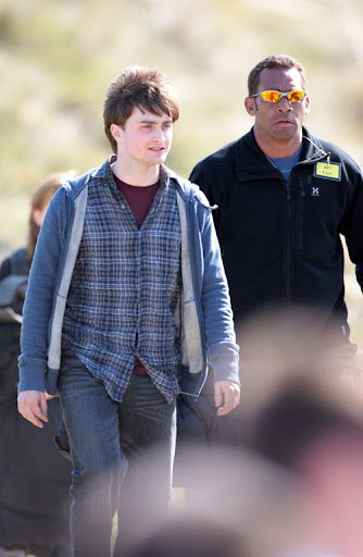 Daniel Radcliffe On the Pembrokeshire Coast set of 'Harry Potter and The Deathly Hallows' Pembrokeshire, England - 11.05.09 Mandatory Credit: Charles Ruby/ WENN.com