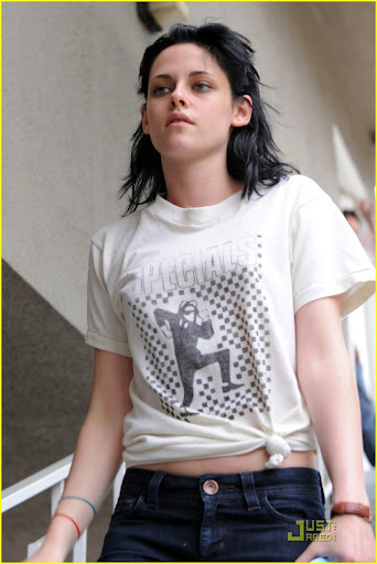 kristen-stewart-seriously-special-09.jpg