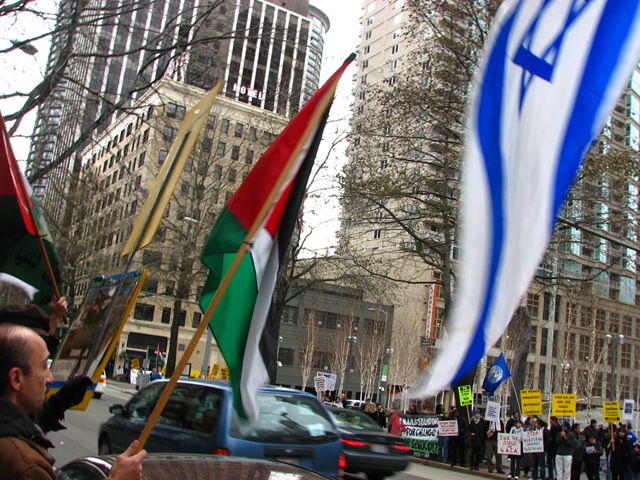 [Anti-Israel Protest Week3 180[2].jpg]