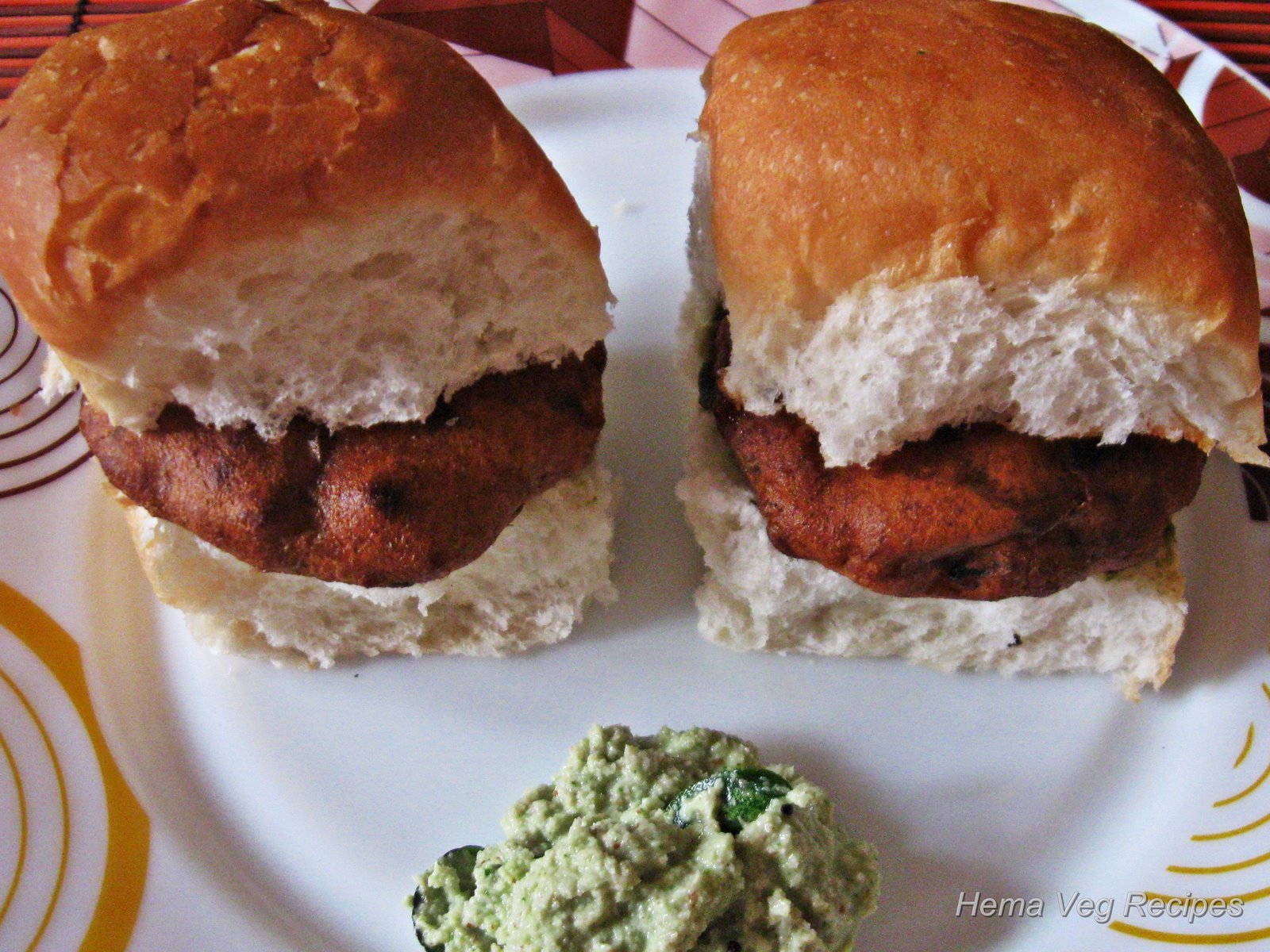 [Vada Pav.jpg]