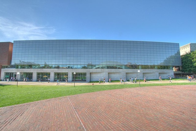 [Student Center[2].jpg]