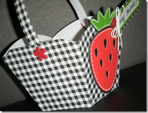 berry sweet basket side 2