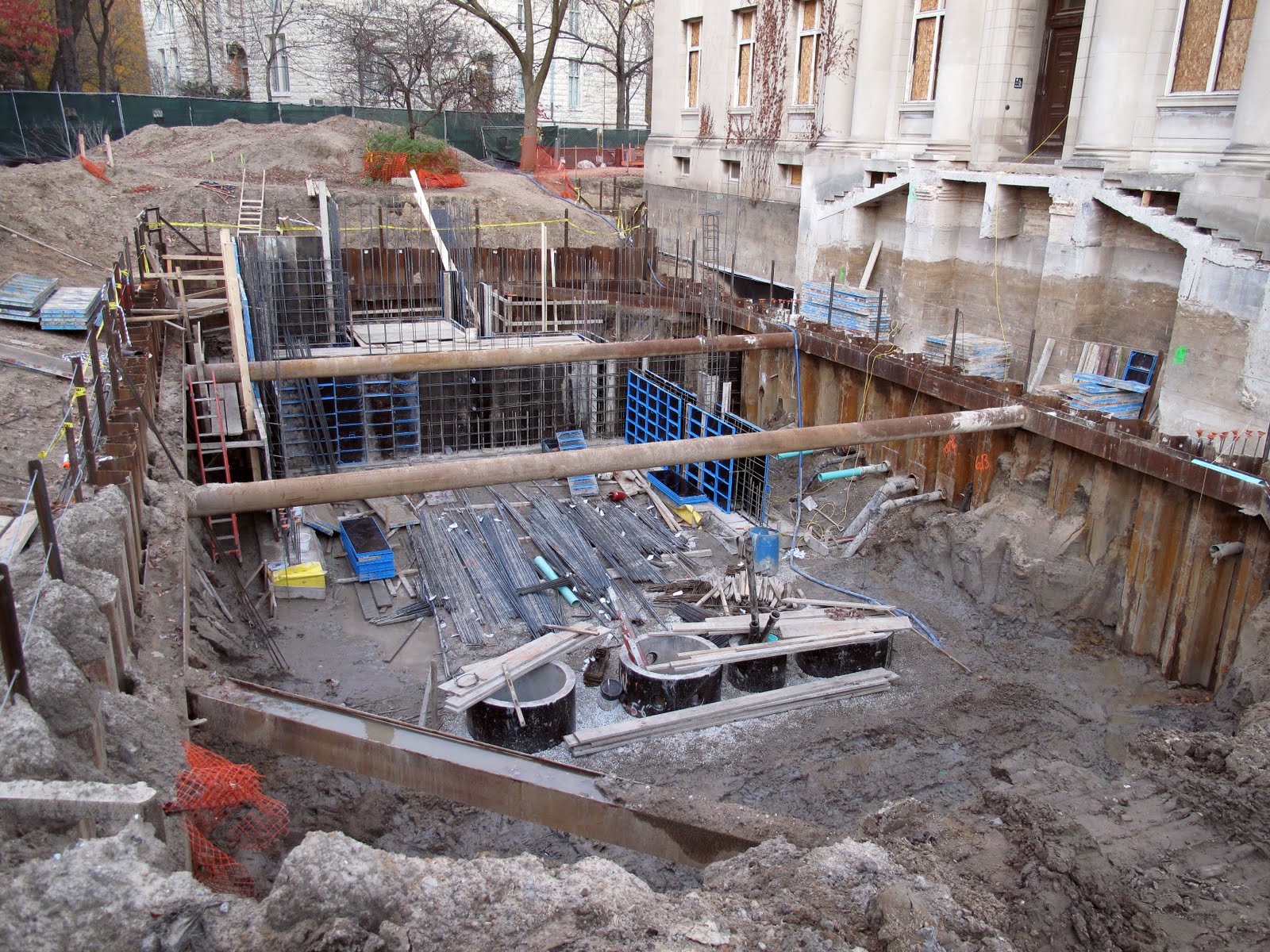 [IMG_0618w-full-size[14].jpg]