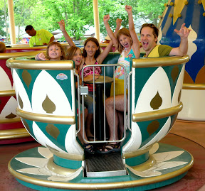 This was the queasiest teacup ride I've ever been on.