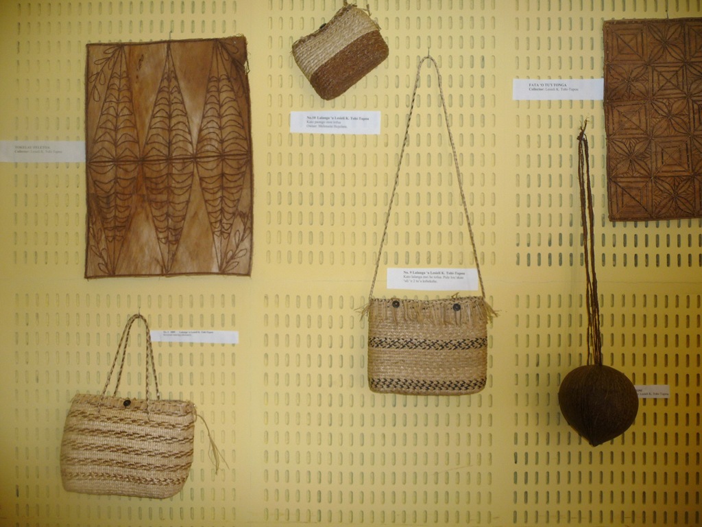 [0392.jpg]