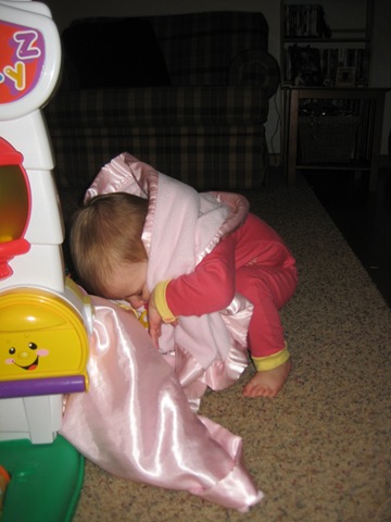 [11.12.2009 Snowshoe PJs 012[10].jpg]