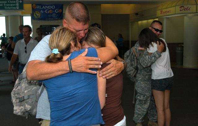 [08_26_07_181stdeploys_100[5].jpg]