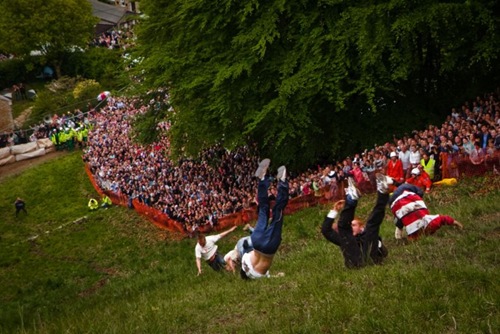 cheese-rolling (6)