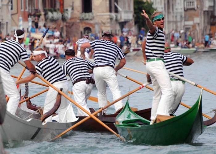 venice-regatta (7) venice-regatta (7)