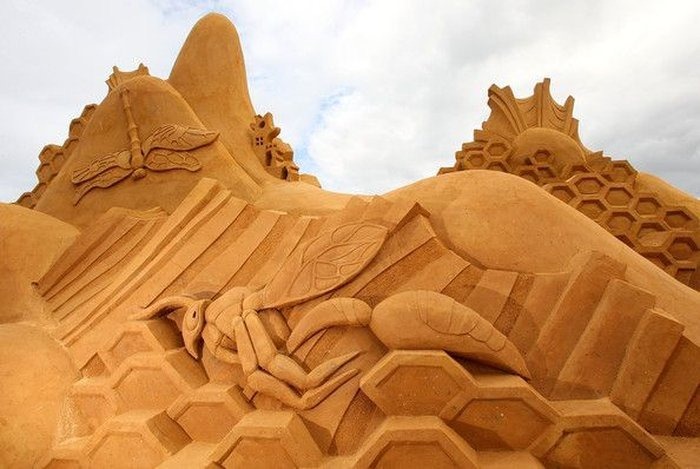 Patung Pasir Dari Seniman Pasir Dunia Sand-sculpture-Frankston9%5B2%5D