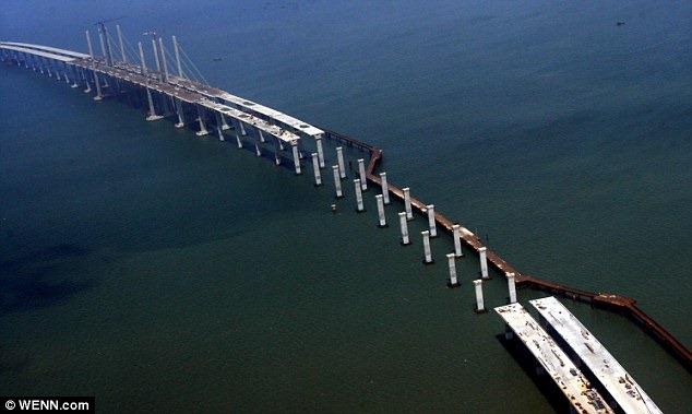 Qingdao Haiwan Bridge Seen On www.coolpicturegallery.us