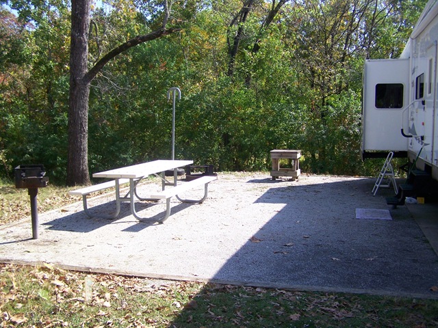 [20100442.jpg]