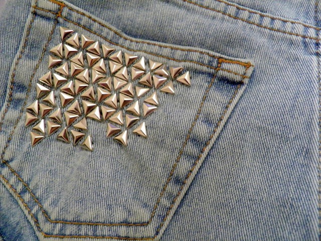 [STUDDEDDENIMSHORTS36.jpg]