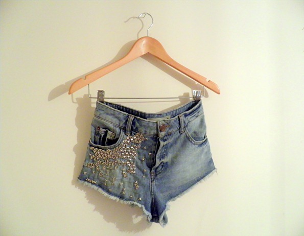 STUDDED DENIM SHORTS 6