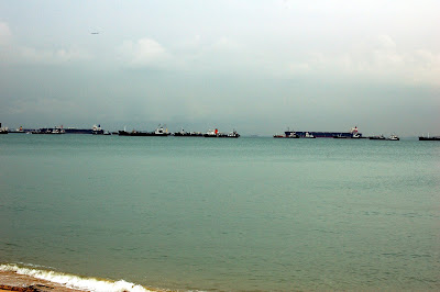 East coast shpping, aircraft flying in to Changi