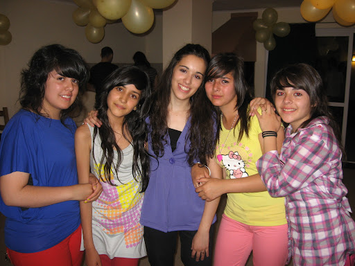 Dulce and her friends