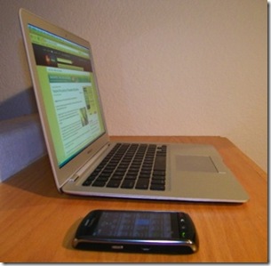 macbook-air-and-blackberry-storm-side-small