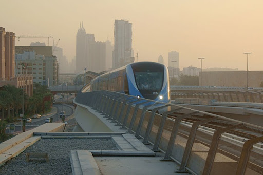 Dubai+metro+train+speed