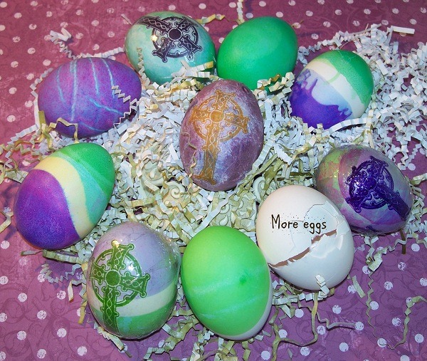 [More eggs jdg April 2011[3].jpg]