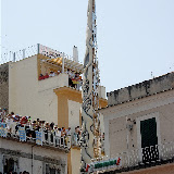Il Giglio del Fabbro si prepara ad entrare in piazza Duomo; anno 2006.