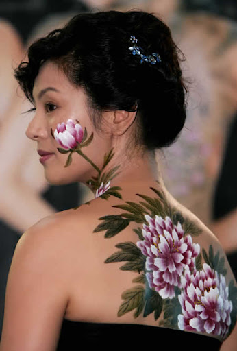 Flower body painting by mainland