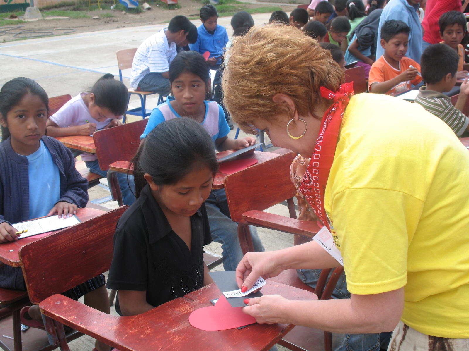 [Day+2-4+guatemala+Pat-school+children.jpg]