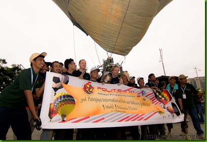 Hot Air Balloon Putrajaya 2011 (35)