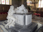 1006120033.JPG Sackville Chapel, Withyham church