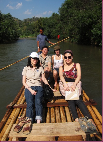 mae taeng elephant park bamboo raft ride