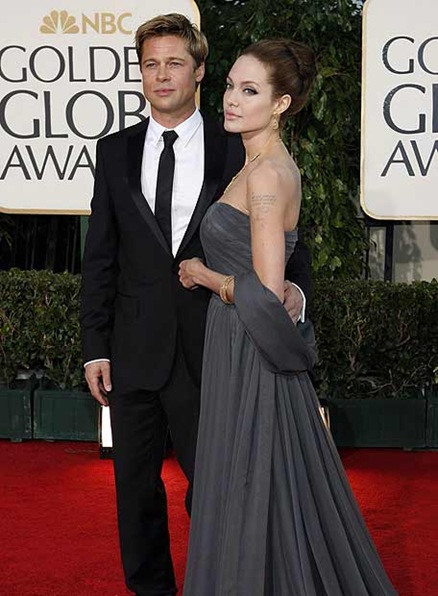 [Brad_Pitt_junto_Angelina_Jolie[3].jpg]