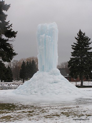 frozen_fountain