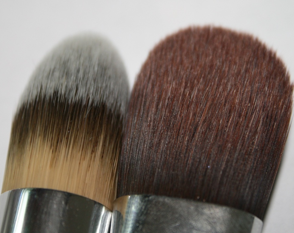 [Sonia Kashuk Foundation Brush Comparison 2[3].jpg]
