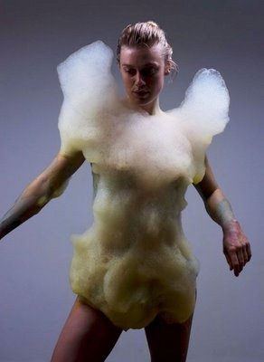 [weird_art_02[3].jpg]