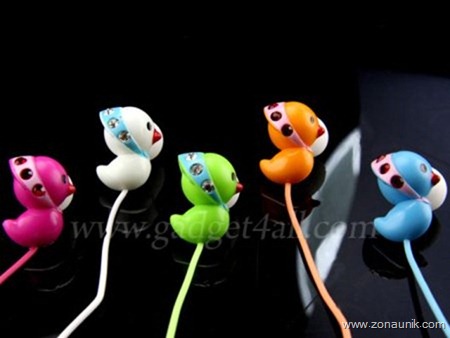 Headphone Keren (17) Headphone Keren
(17)