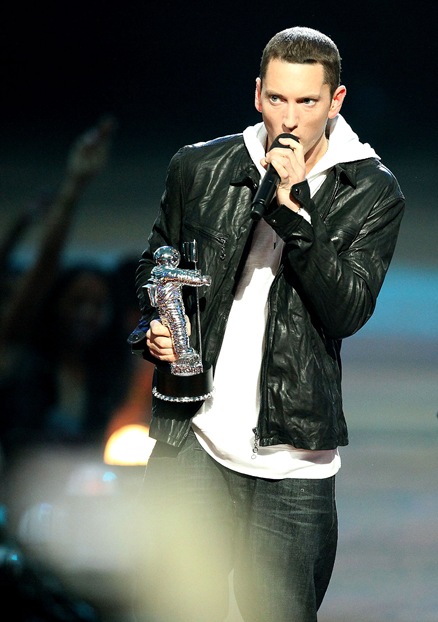 [Eminem  en los MTV VMAs 2009[3].jpg]