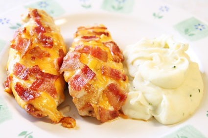 [bacon-cheeseburger-chicken-15[4].jpg]