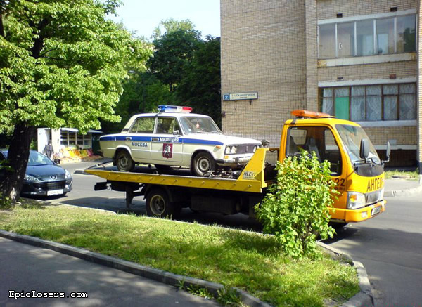 Russian Cop FAIL